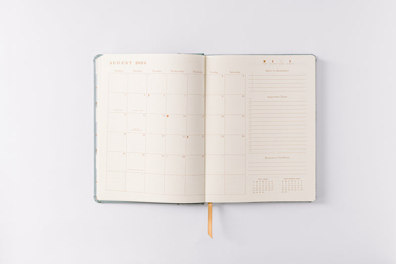 2025 Blue Basketweave Vegan Leather 17-Month Weekly Bound Planner